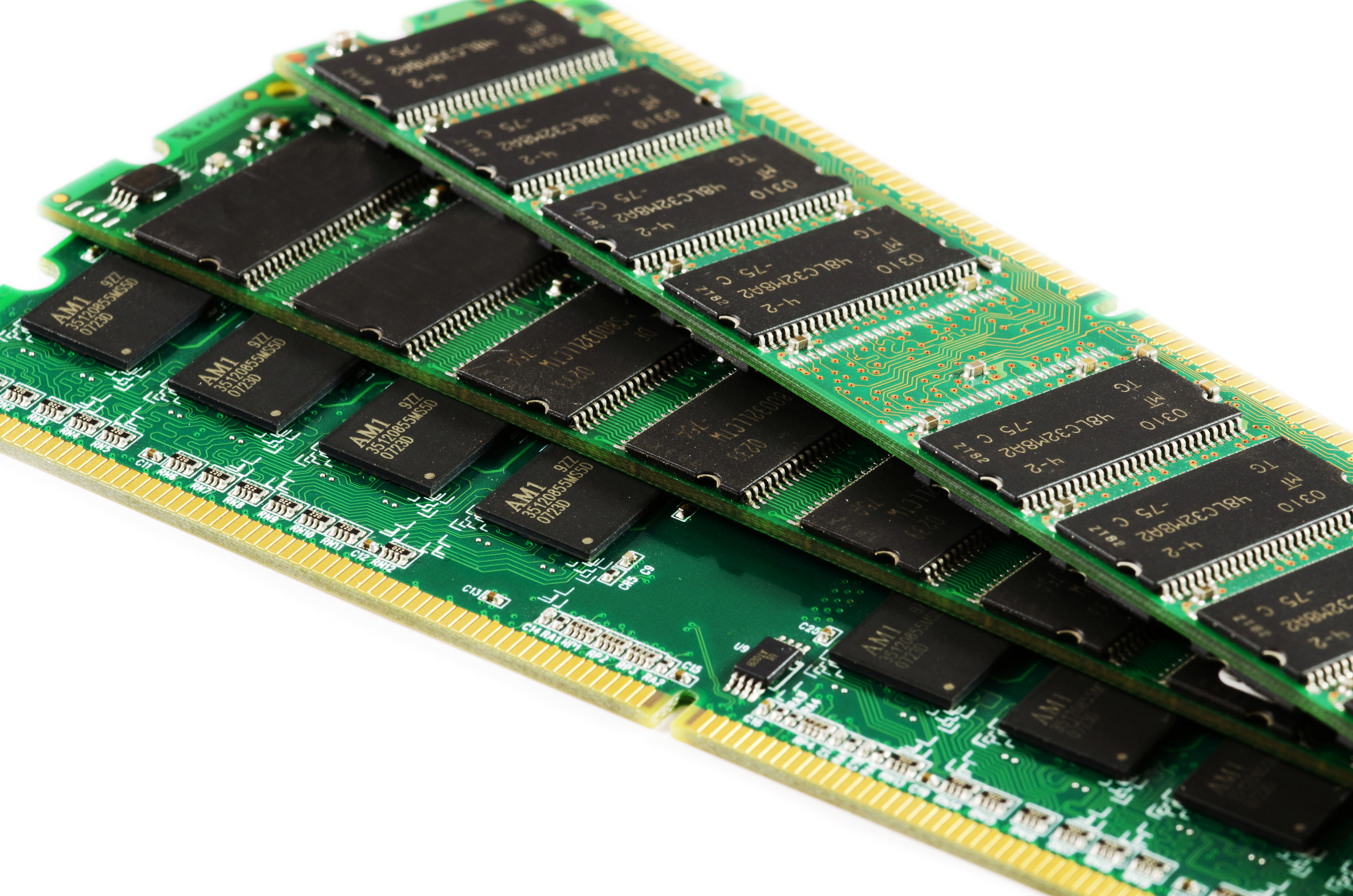 Используется много памяти. Оперативная память (ОЗУ/Ram). Ram 32 GB ddr5. SODIMM ddr3 ddr4.