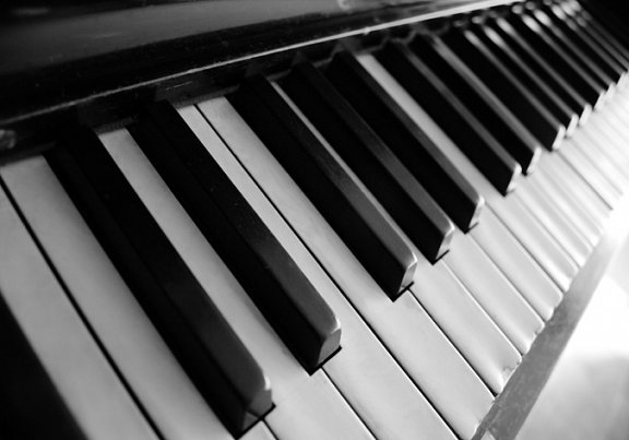 music-keyboard-modern-colour-black-size-18473-35645medium-w576